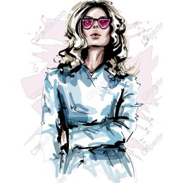 Chic Sunglass Fashionista